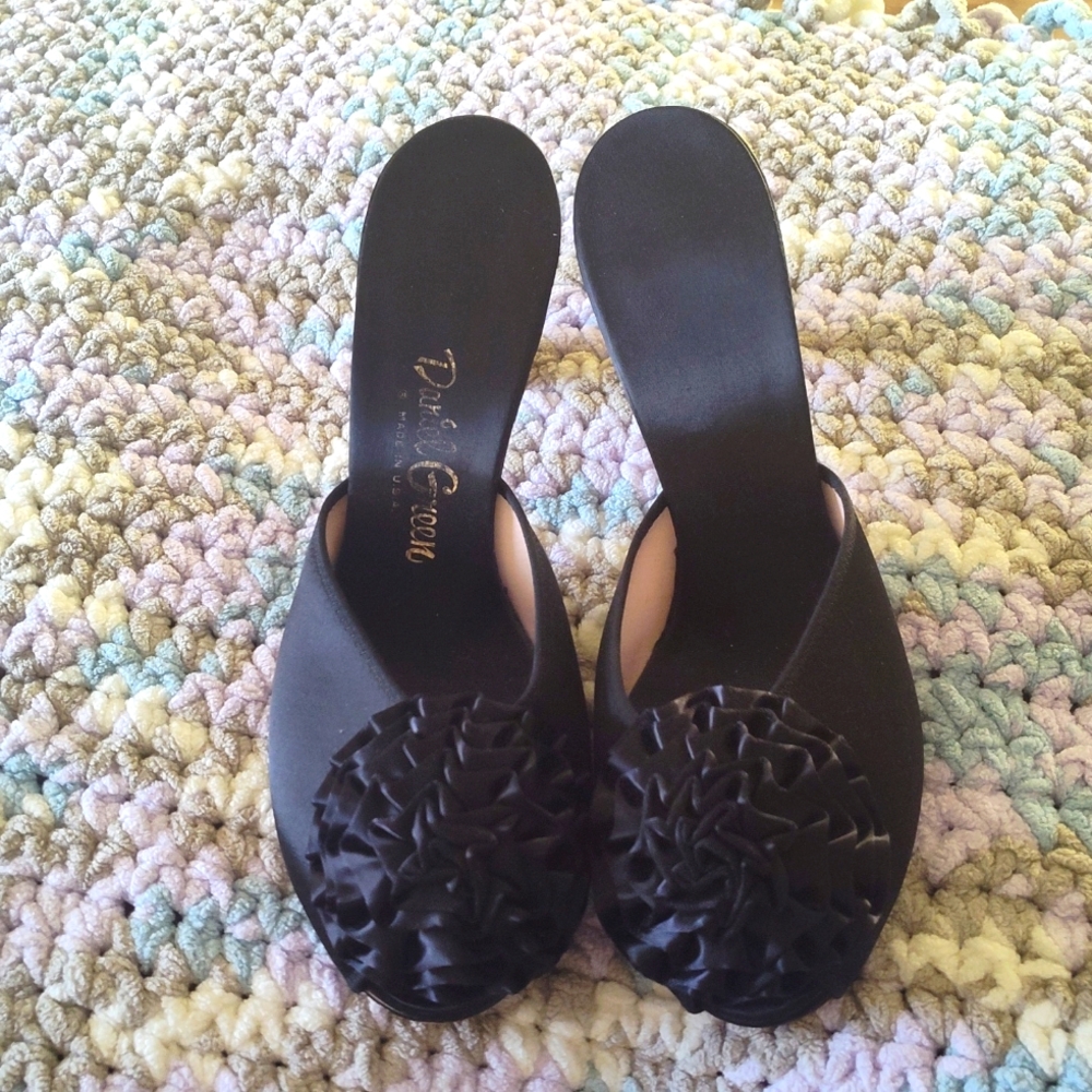 Vintage 50s black satin Daniel Green slippers